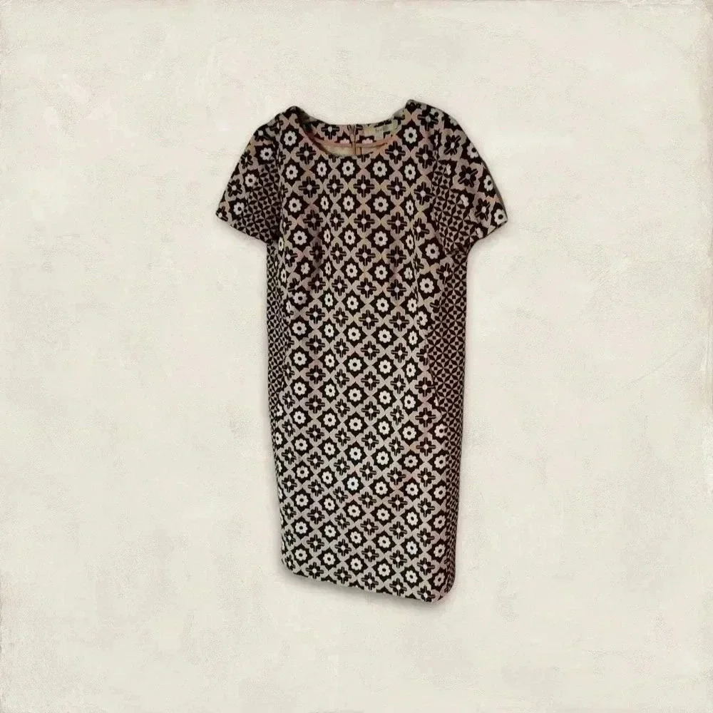 -Boden women dress knee length size 6 Peach&Navy